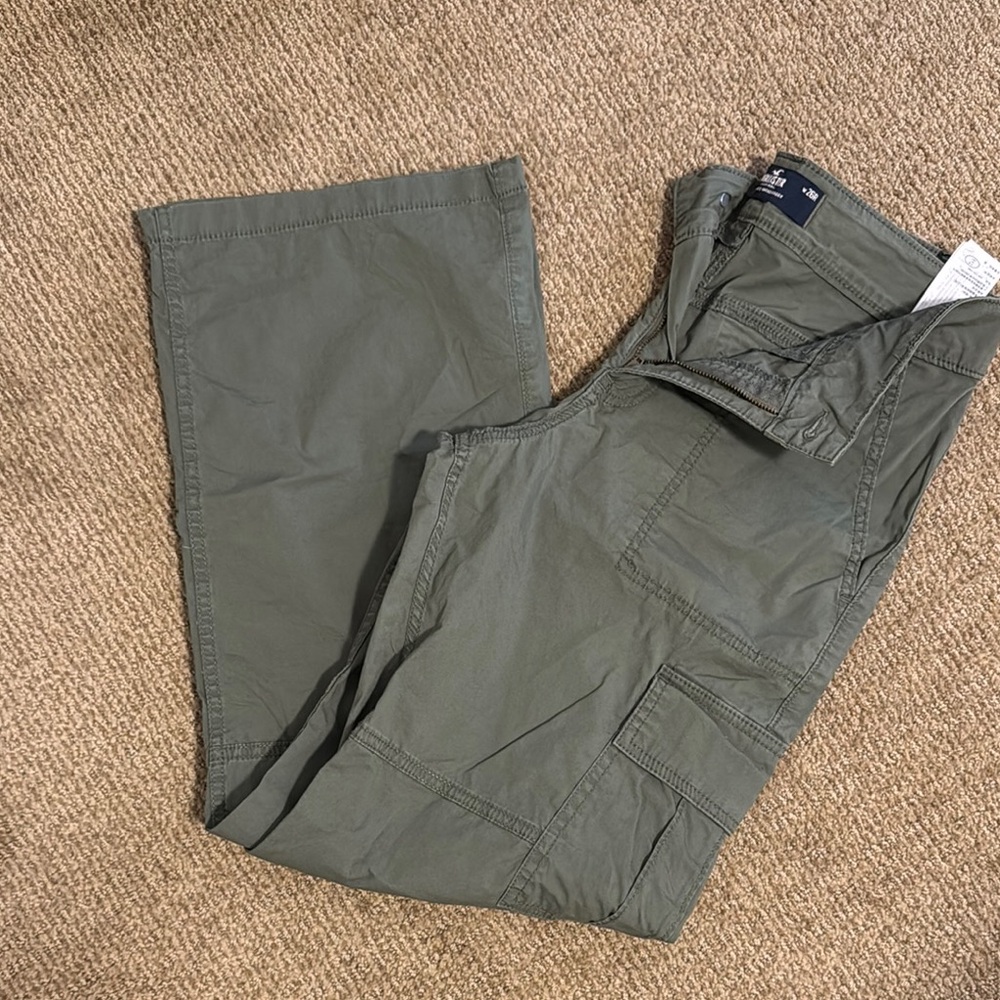 Hollister Green Straight Leg Pants